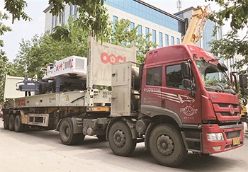 Mașină de șapă cu laser de beton tip braț telescopic Vanse exportată în Qatar.
